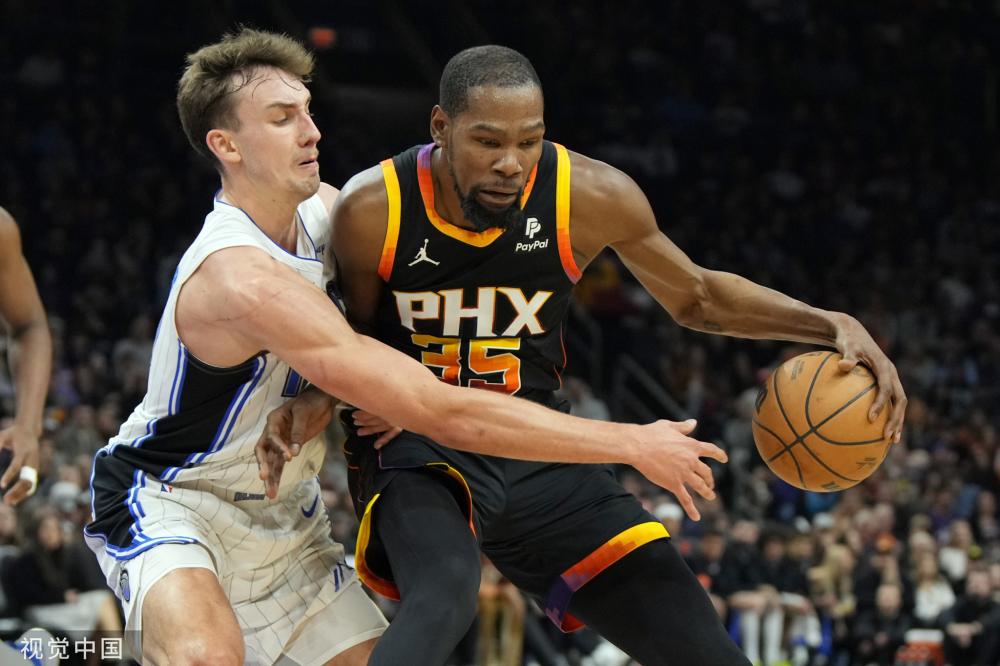 场的比赛中 场的比赛中