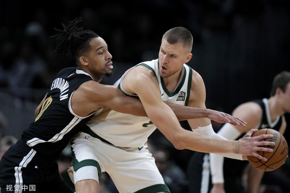 方面同样展 方面同样展