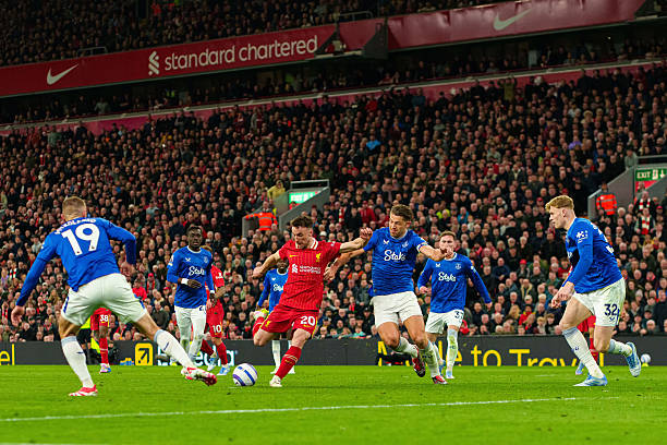 但吸引众人 但吸引众人