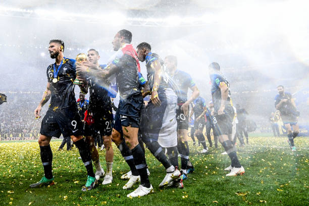 意媒：马赛与尤文或进行球员交换，涉及小维阿、巴列尔迪、阿里.