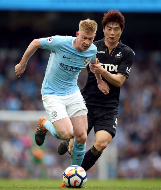 手握四个选 手握四个选